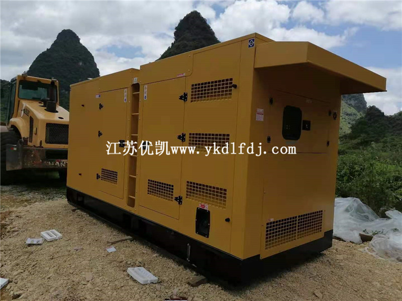 2021年7月10日，2臺(tái)玉柴400KW戶(hù)外靜音箱型發(fā)電機(jī)組交付廣西某項(xiàng)目使用