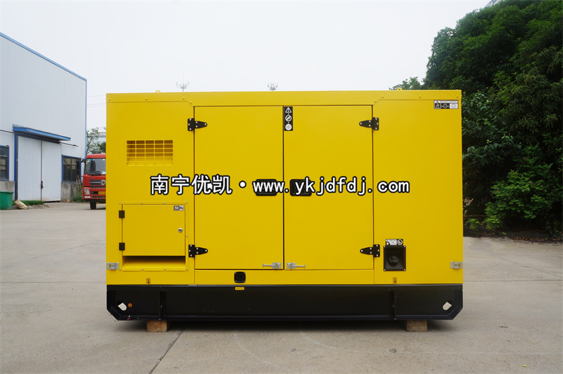 2023年5月31日，客戶定制50kw玉柴靜音柴油發(fā)電機組交貨